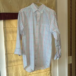 men’s dress shirt